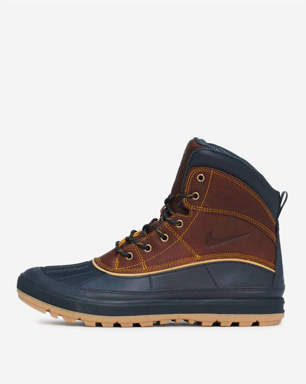 NEW NIKE men's woodside ii boots in dark gold leaf/dark gold leaf